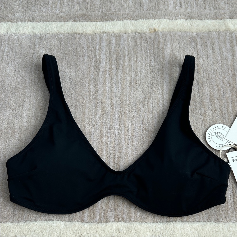 Vuori Aqua Triangle Bikini Top - Black